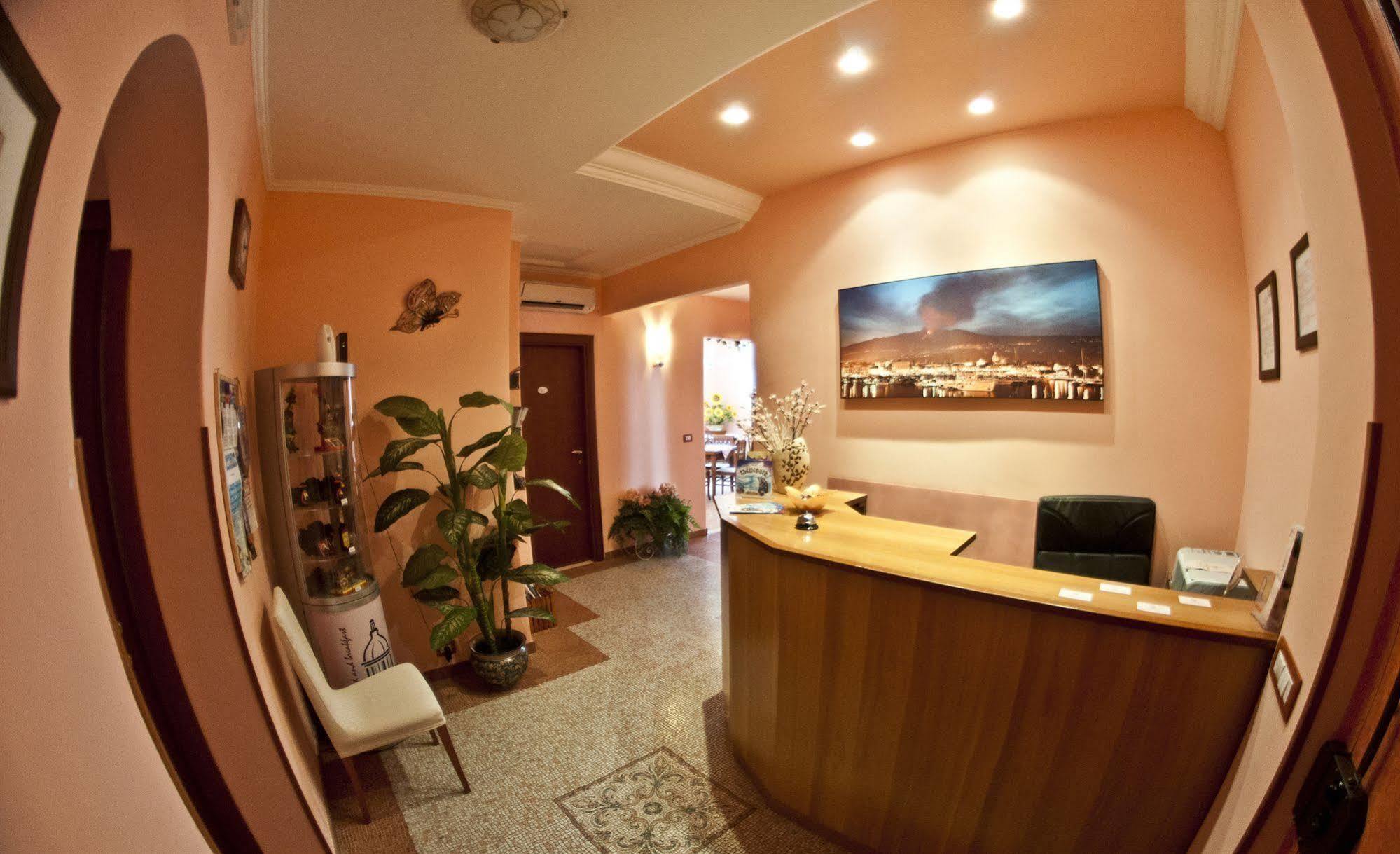 Rs San Sebastiano Holidays Ачиреале Экстерьер фото